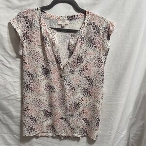 LOFT Women's Floral Cap Sleeve Blouse - Pink and Navy